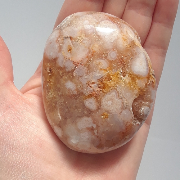 Flower Agate Palm Stone - Picture 1 of 5